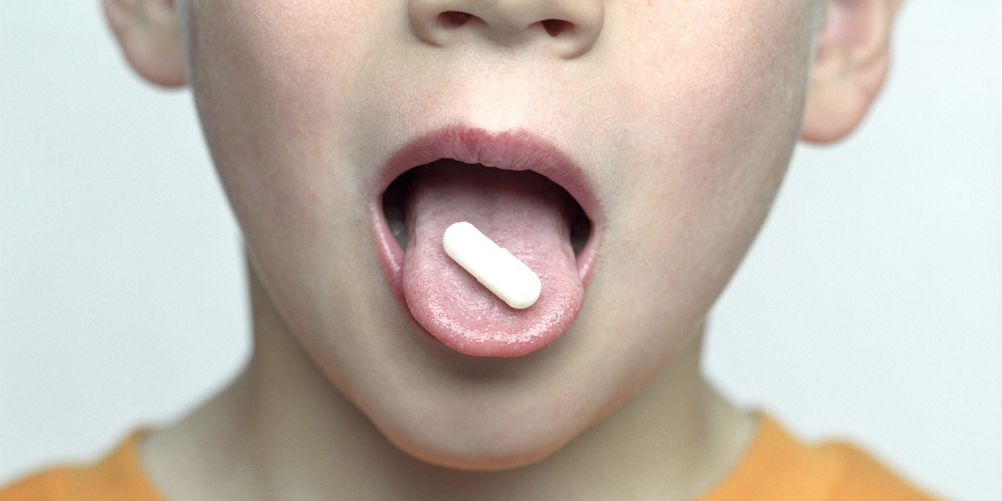 Trẻ bị biêm amidan uống thuốc gì  cha mẹ nên biết